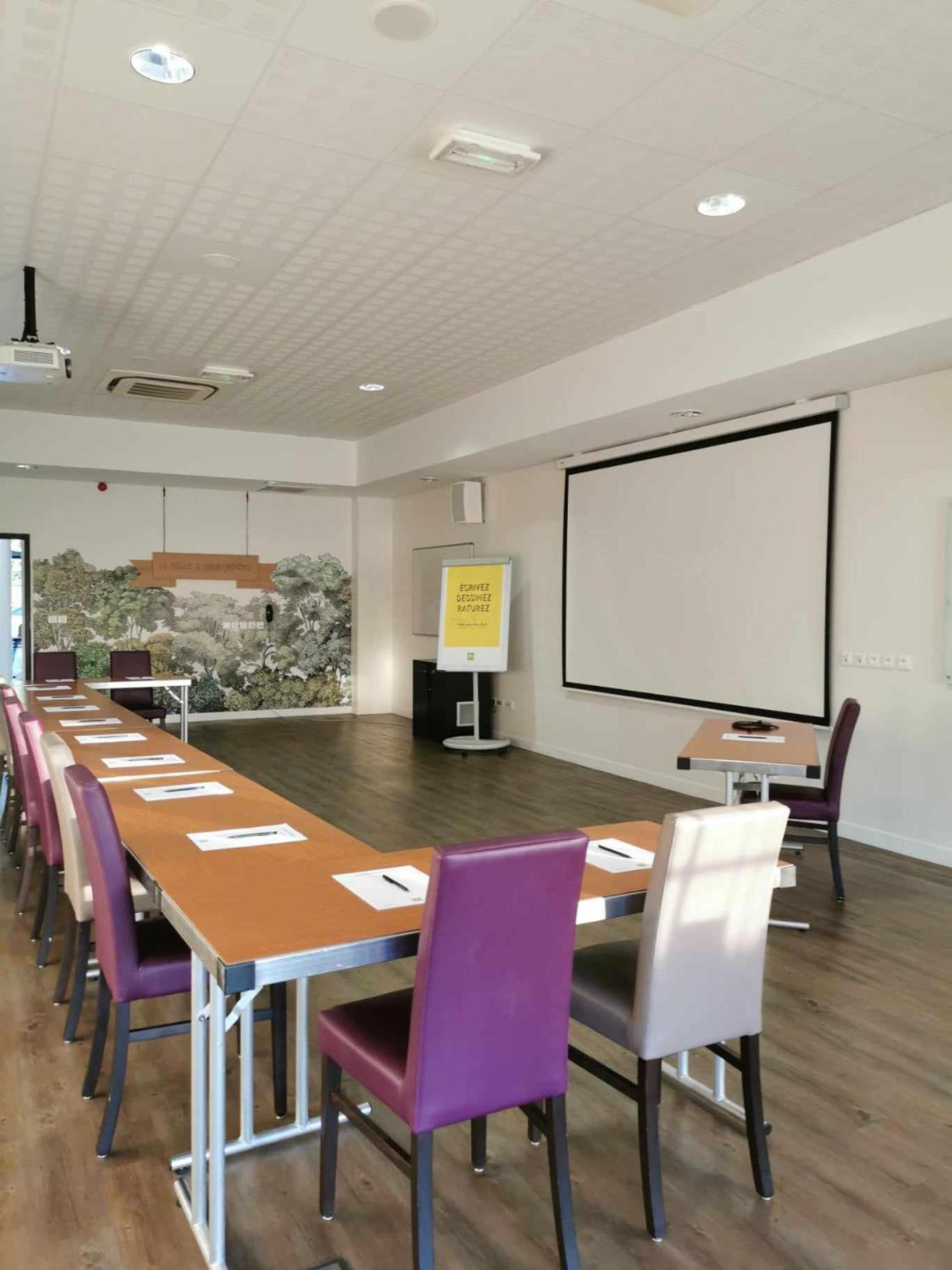 Hotel Ibis Styles Montargis Arboria Pannes  Esterno foto