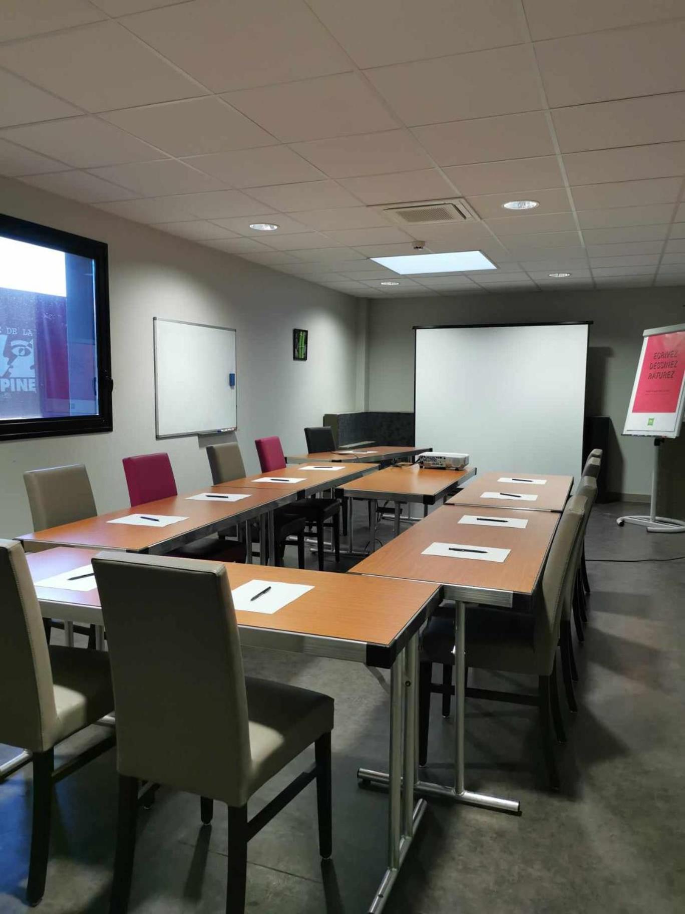 Hotel Ibis Styles Montargis Arboria Pannes  Esterno foto