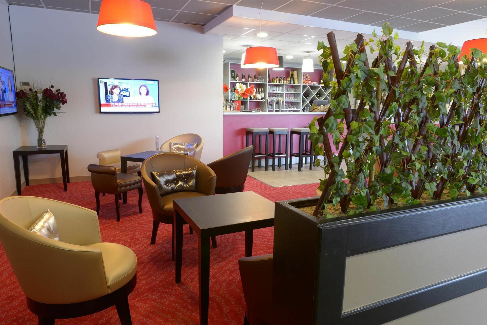 Hotel Ibis Styles Montargis Arboria Pannes  Esterno foto