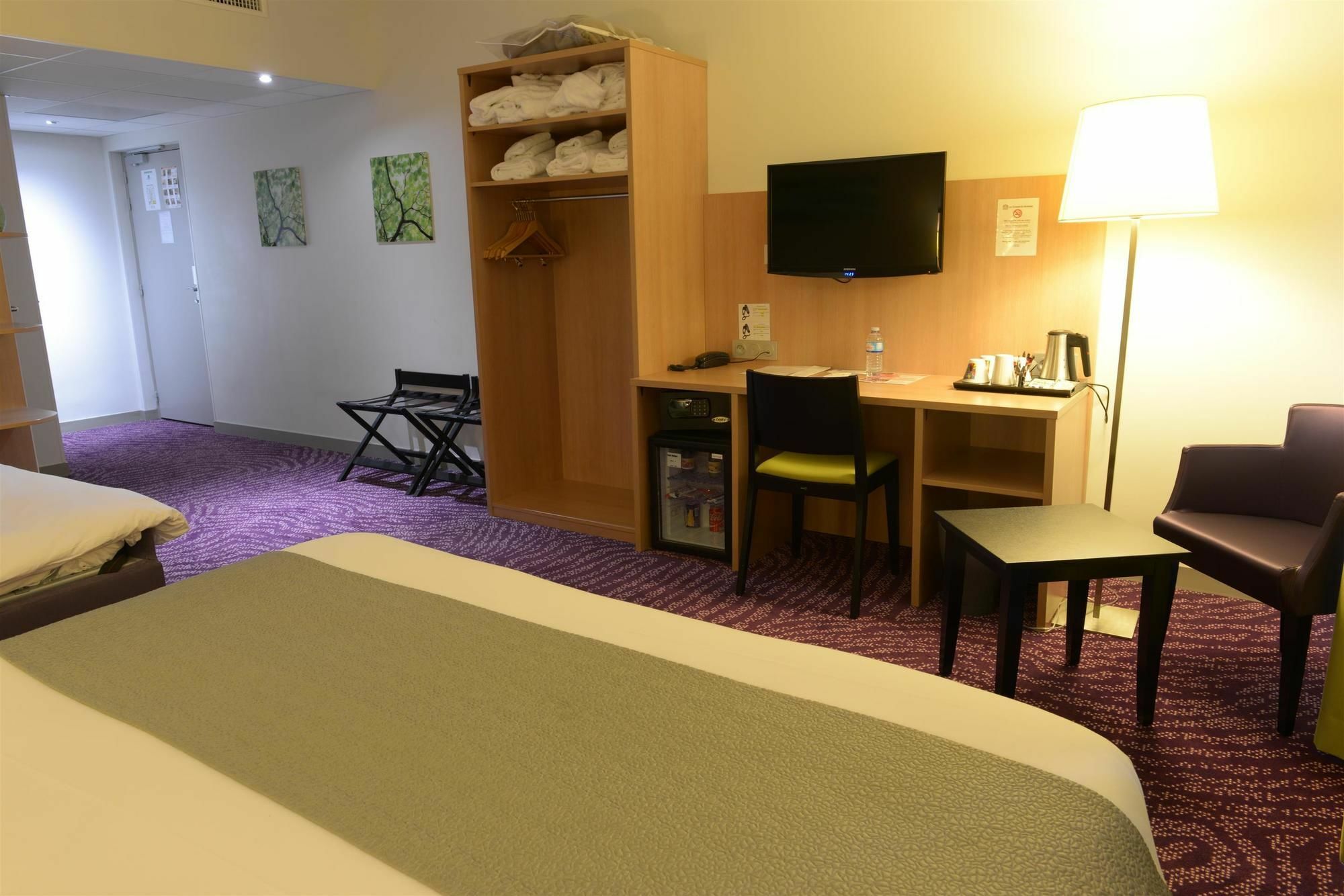 Hotel Ibis Styles Montargis Arboria Pannes  Esterno foto